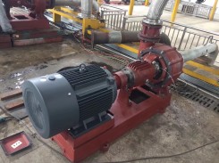 化工(gong)泵使用(yòng)現場